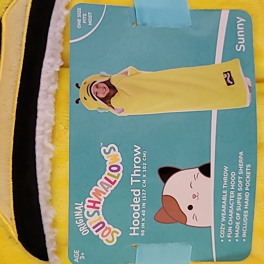 Squishmallows, Sunny Bee, hooded throw, One Size Fits Most.